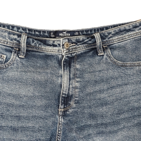 NWOT Hollister Curvy High Rise Vintage Shorts, Size 17/33 - Picture 3 of 7